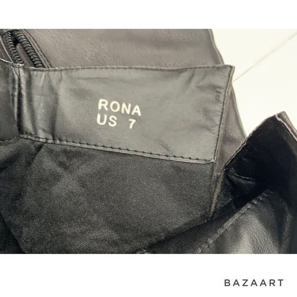 Leila Stone Knee Heigh boasts buckle Boots Sz: 7 - Picture 10 of 10